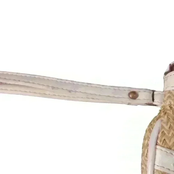 Limited edition floral wristlet - Picture 4 of 5